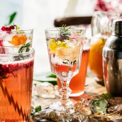 Pyszne drinki bez cukru, które pomogą Ci schudnąć i orzeźwić się