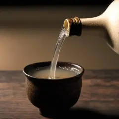 Najlepsze drinki z sake, które zaskoczą Twoje podniebienie