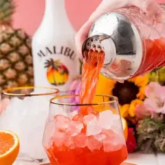 Najlepsze drinki z Malibu: Przepisy na orzeźwiające koktajle