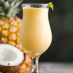 Kolorowe drinki - proste przepisy na wyjątkowe koktajle na każdą okazję