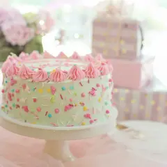 Ile kosztuje tort? Ceny, które zaskoczą i pomogą w wyborze