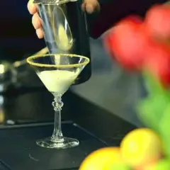 Najlepsze drinki z mlekiem skondensowanym, które zaskoczą Twoje podniebienie