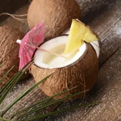 Jak przygotować orzeźwiający drink Malibu z mlekiem na lato