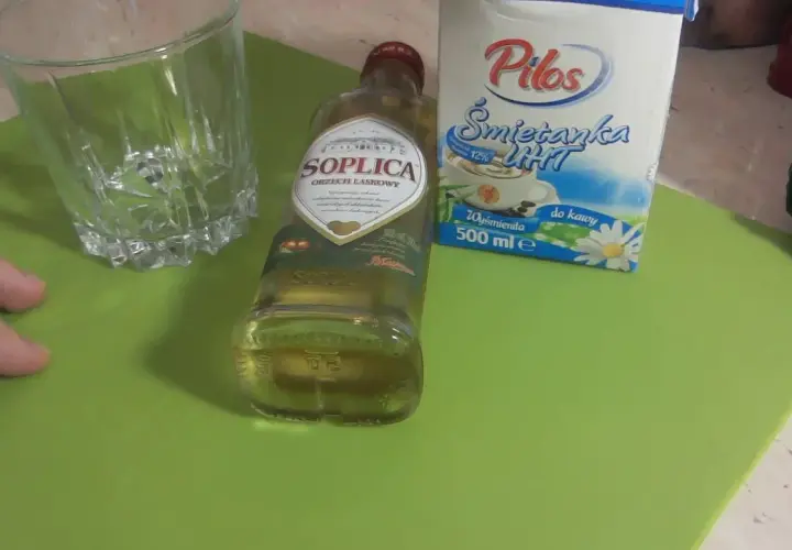 Pyszne drinki z soplicą orzech laskowy, które zaskoczą Twoich gości
