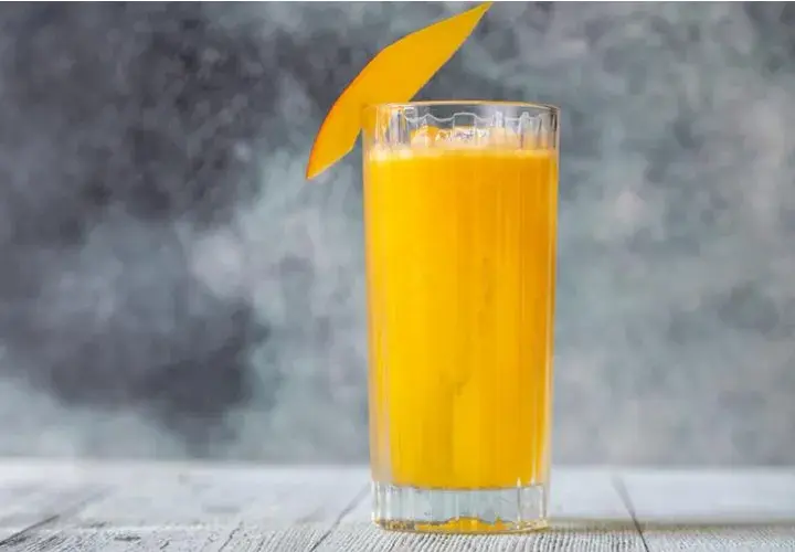Pyszne drinki z syropem kokosowym, które zaskoczą Twoich gości