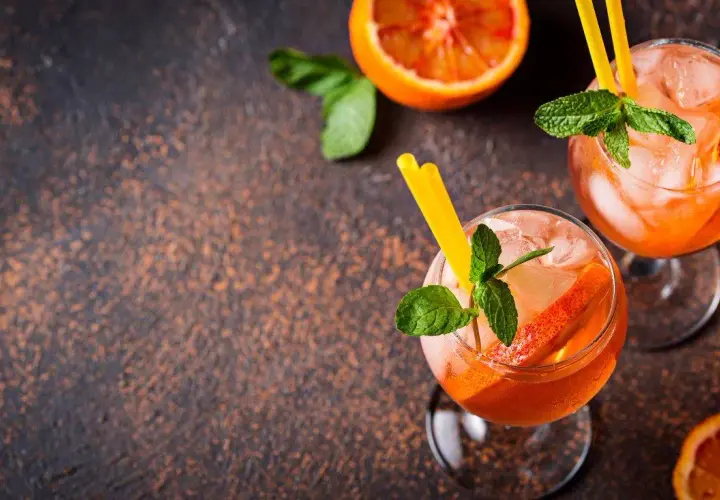 Najlepsze drinki z martini fiero, które zachwycą Twoich gości