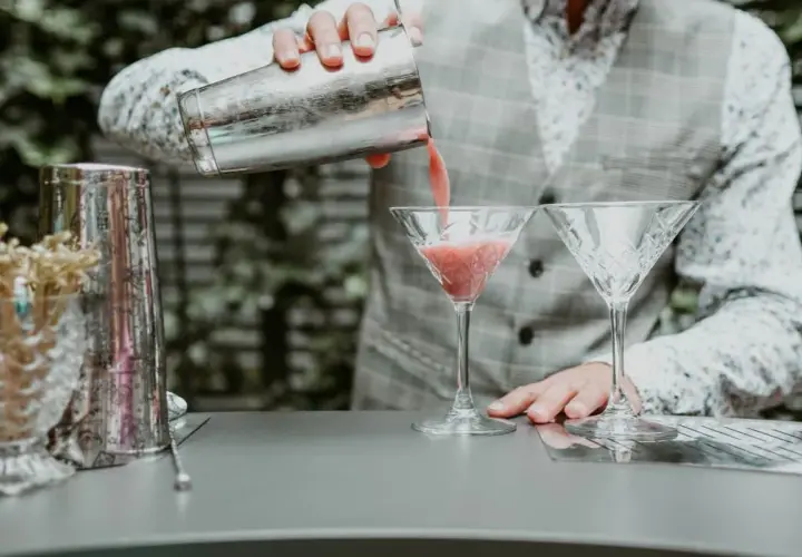 Drinki Impress – idealne gotowe koktajle na każdą okazję
