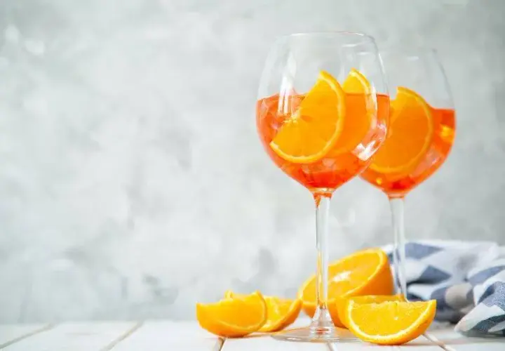Jak przygotować idealny drink prosecco z aperolem w kilka minut