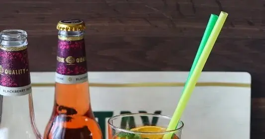 Orzeźwiające drinki z Somersby, które zaskoczą Twoich gości