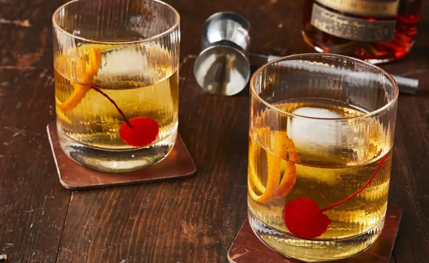 Składniki do drinka old fashioned – poznaj tajemnice klasycznego koktajlu