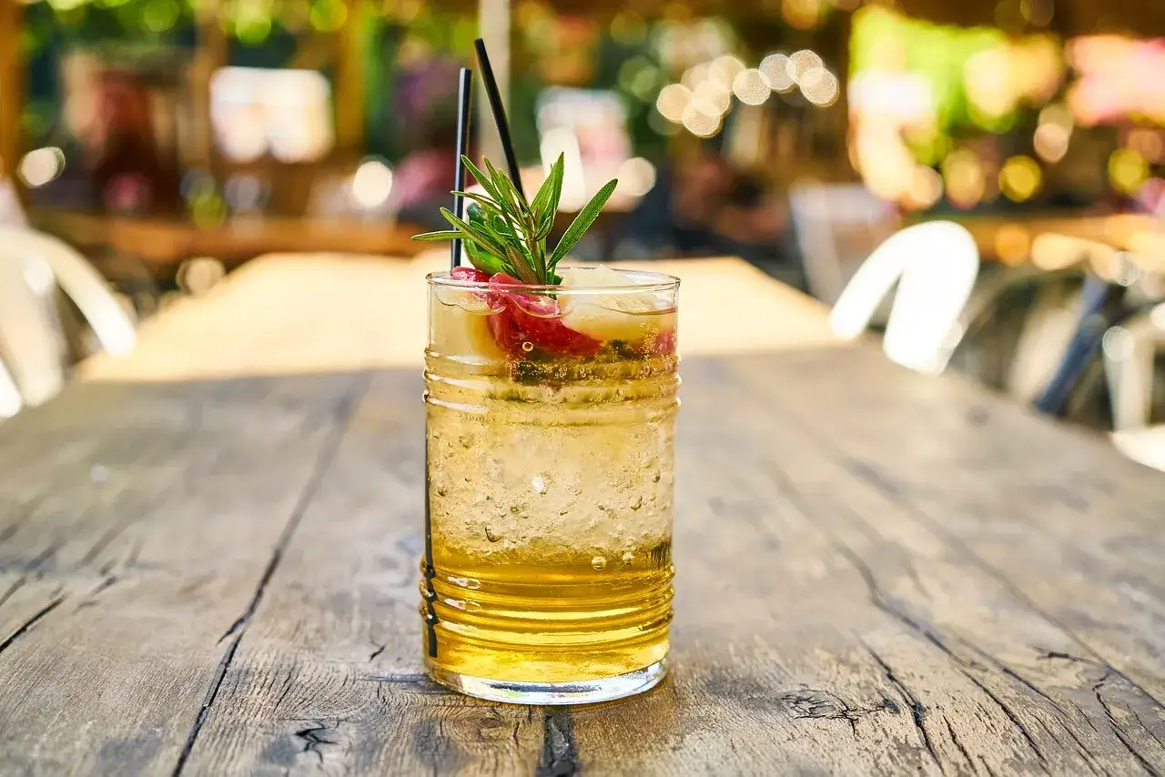 Zdjęcie Pyszne drinki z marakui, które zachwycą Twoje podniebienie