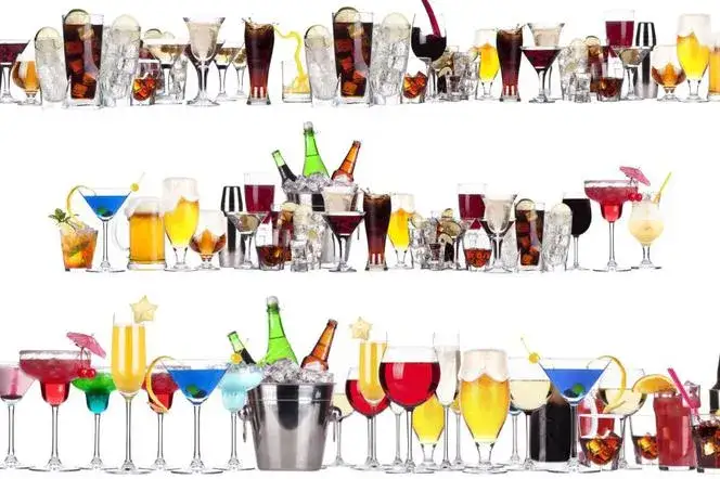 Zdjęcie Pyszne drinki bez cukru, które pomogą Ci schudnąć i orzeźwić się