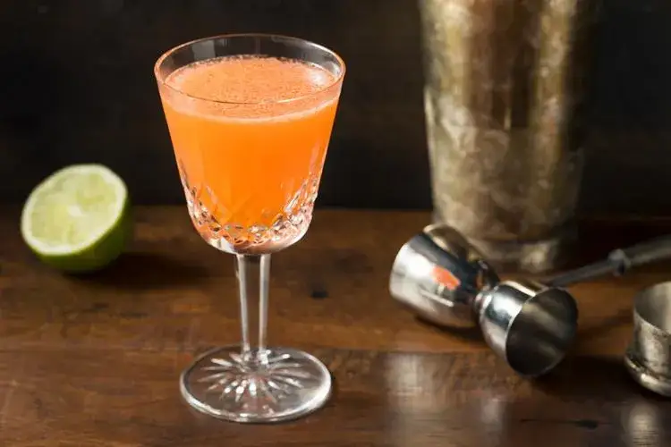 Zdjęcie Pyszne drinki z syropem kokosowym, które zaskoczą Twoich gości